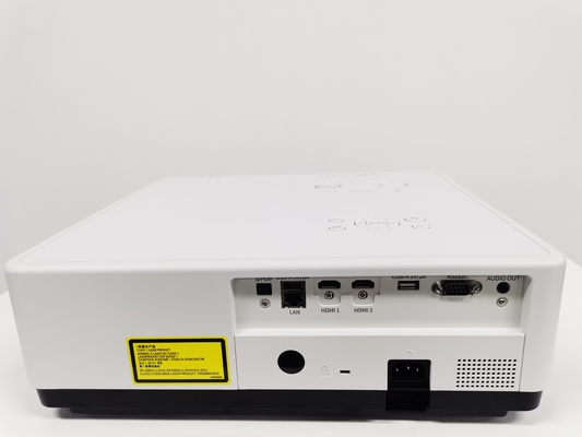 FLYIN 4K Laser 3LCD 7000 Ansi-Lumens Projektor 3840*2160 Präsentationsgeräte für große Räume im Freien