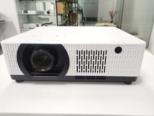 Flyin 2025 Professioneller 3LCD 4K Laserprojektor 7200 Ansi Lumens Ultra Hd 3840x2160 Hohe Helligkeit Für die Unternehmensbildung Große Veranstaltungsorte Bankettsäle Bühnen